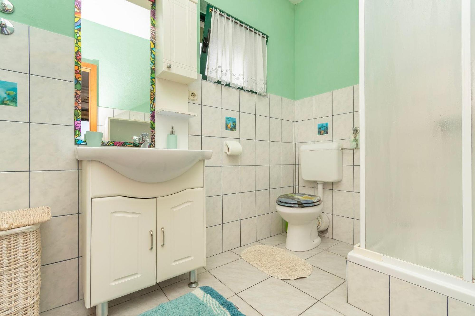 Toni Apartma