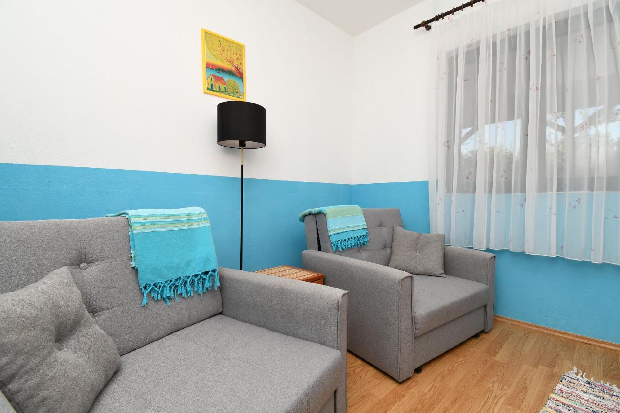 Toni Apartma *